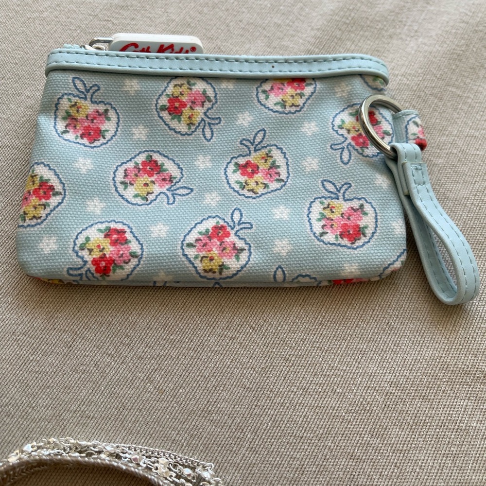 Cat Kidston, coin purse. Girls.
